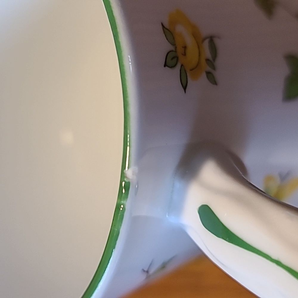 Royal Victoria Floral Fine China Tea Cups - Picture 10 of 10